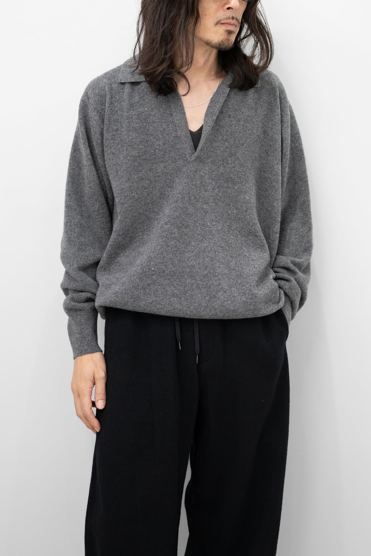 ssstein/ EXTRA FINE WOOL KNIT SKIPPER "GREY"