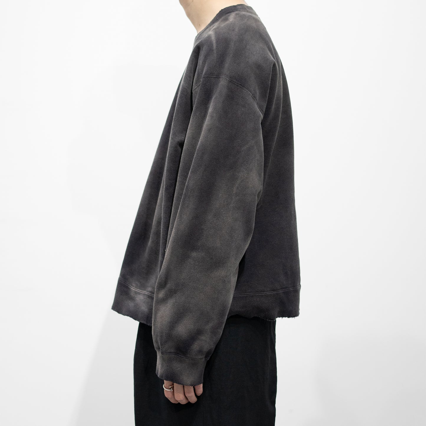 ANCELLM / UNEVENNESS SWEAT SHIRT "BLACK"