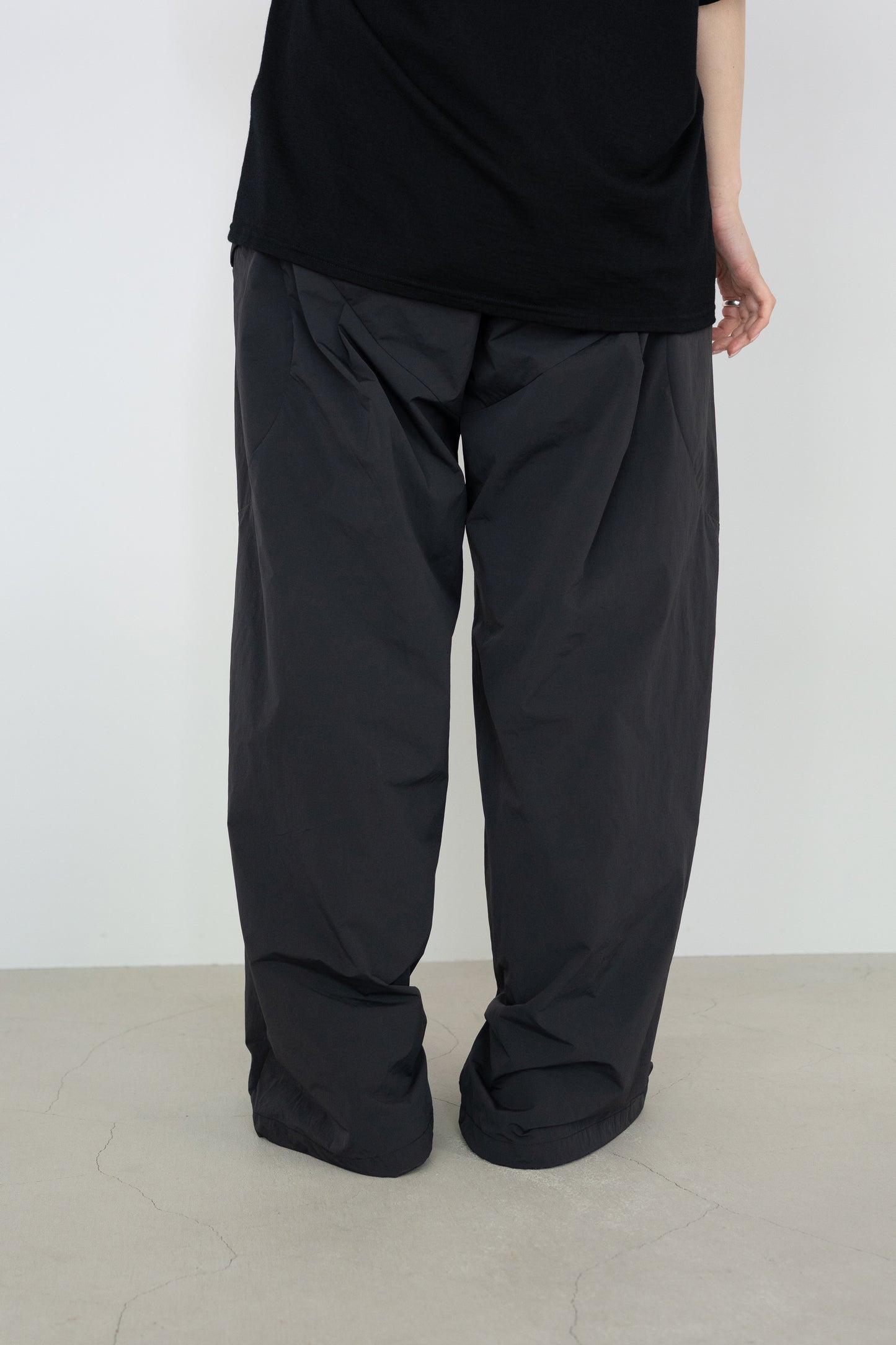 F/CE. /  COMPACTION PARACHUTE WIDE PANTS "Black"
