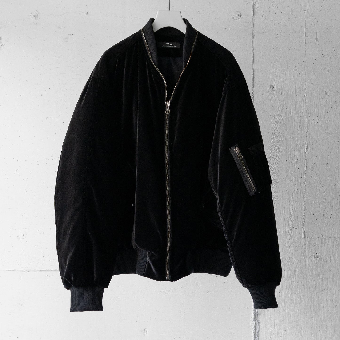 ESSAY/ MA-1 RISING ZIP JACKET "Black Velvet"