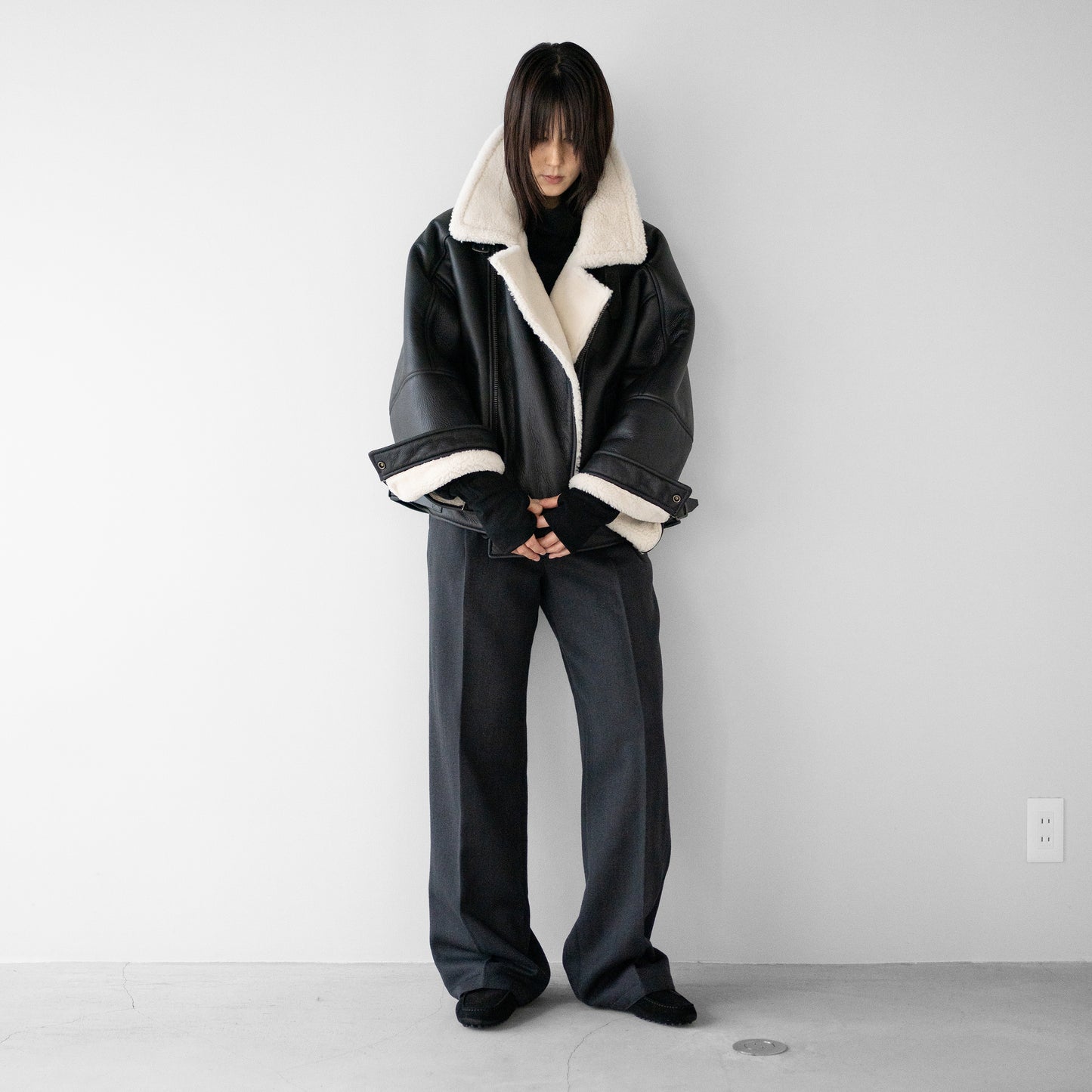 BIBLIOTHERK /  LOOSE DRESS TROUSERS "GRAY"