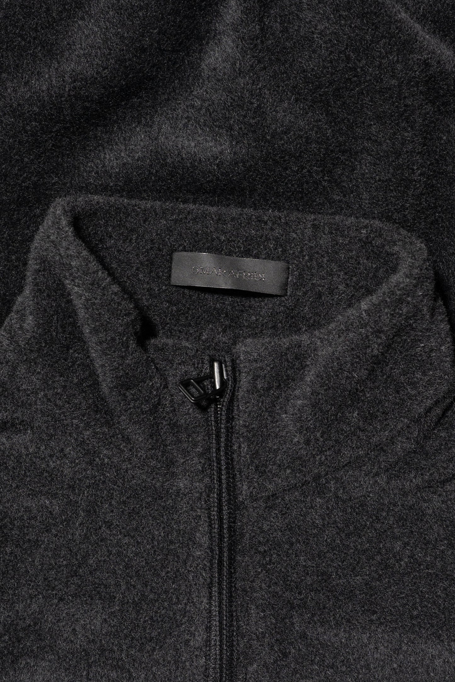 Omar Afridi / ROUY HALF ZIP "CHARCOAL"