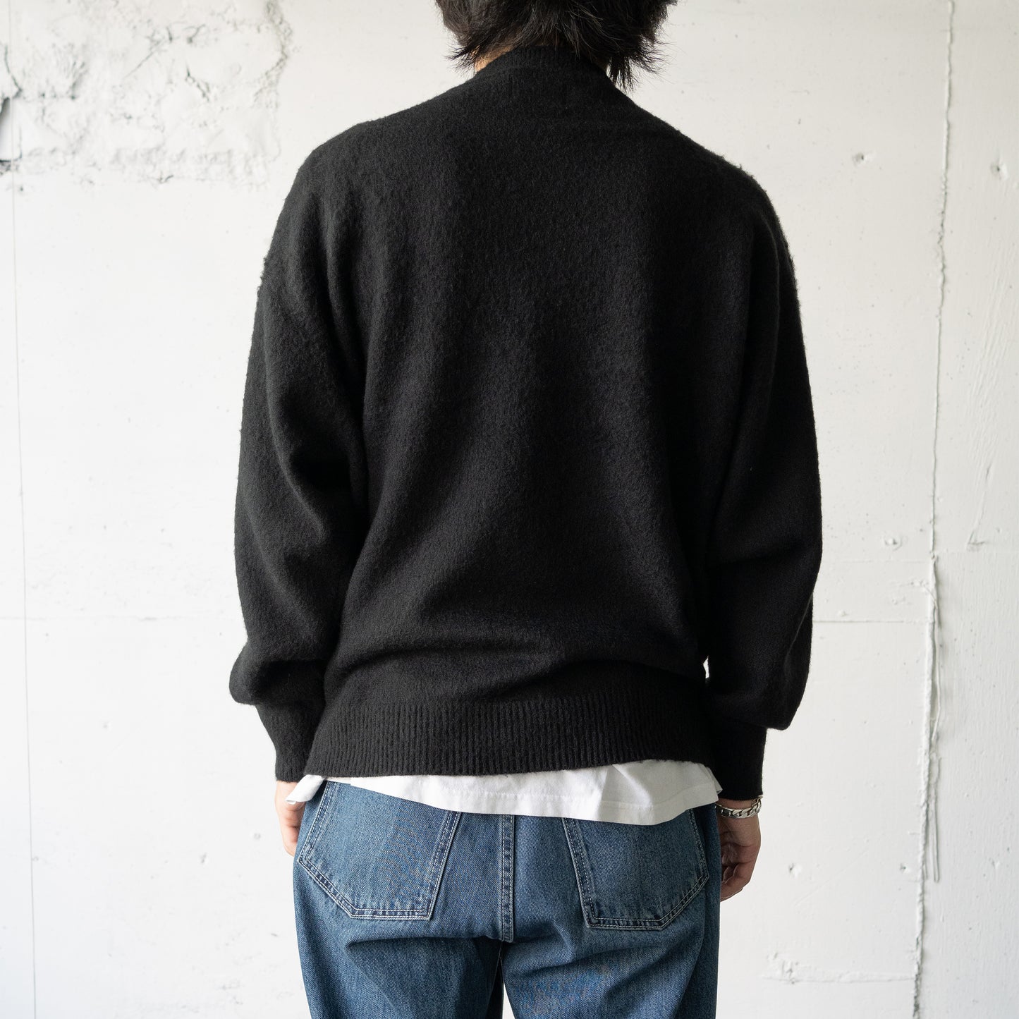 EVCON/ SHAGGY CREW NECK KNIT "BLACK"