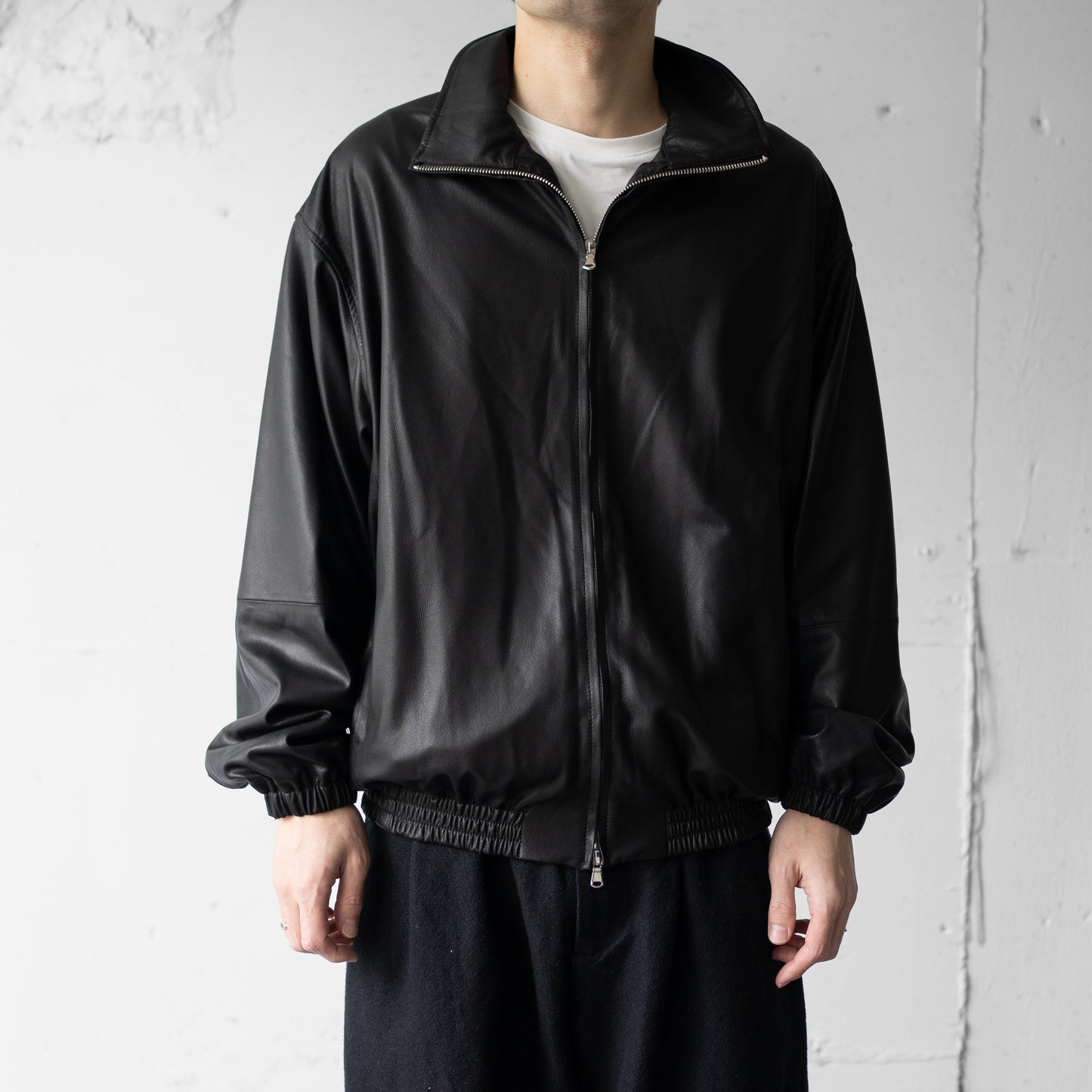 YOKE/ LEATHER TRAINING JACKET "BLACK"