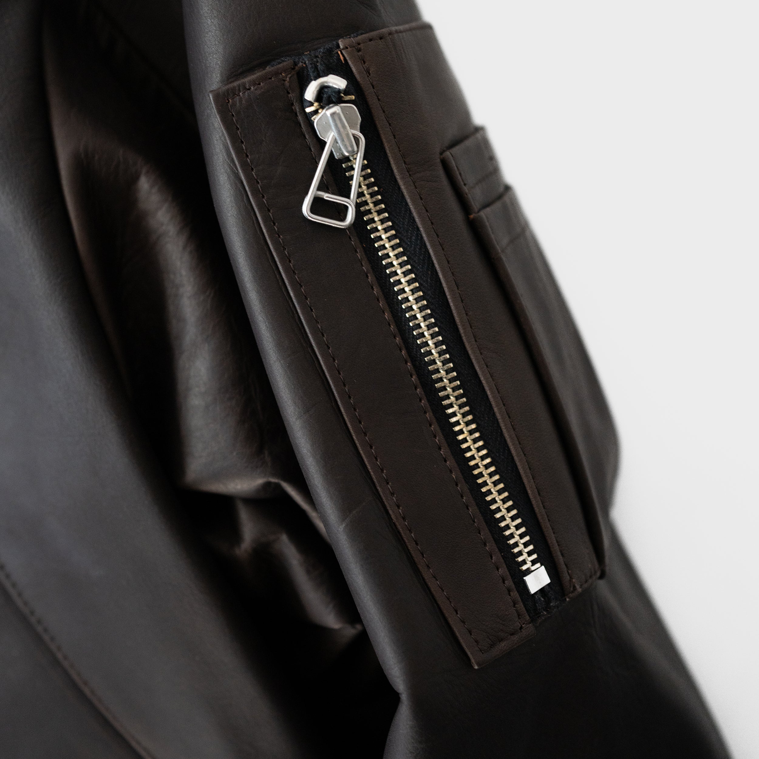 【年内限定値下】OAF POCKET DETAIL LEATHER BOMBER Limited Edition LFX (P)Leather Bomber Jacket – Lonely Floater