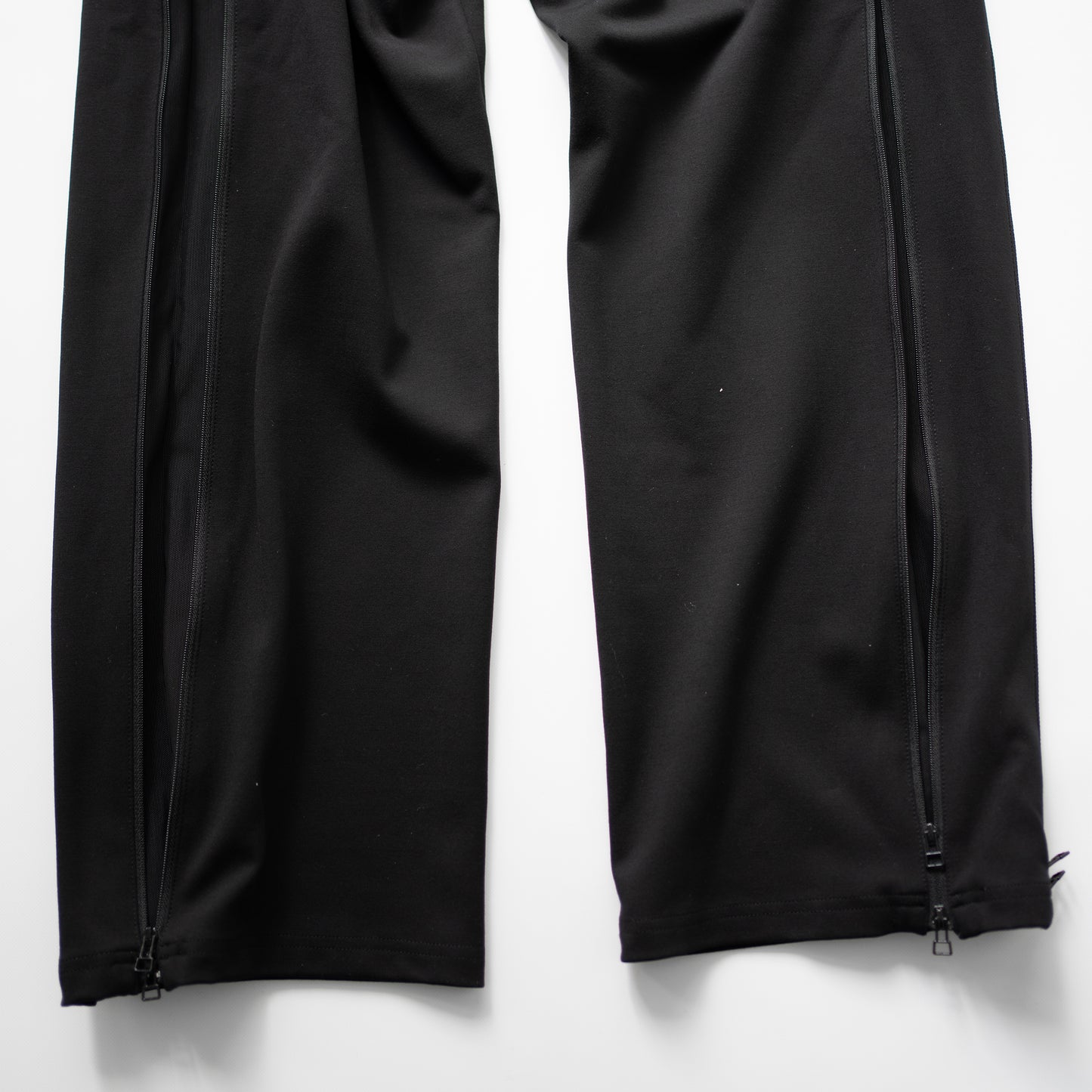 ROTOL/ DOUBLE ZIP TRACK PANTS "BLACK"