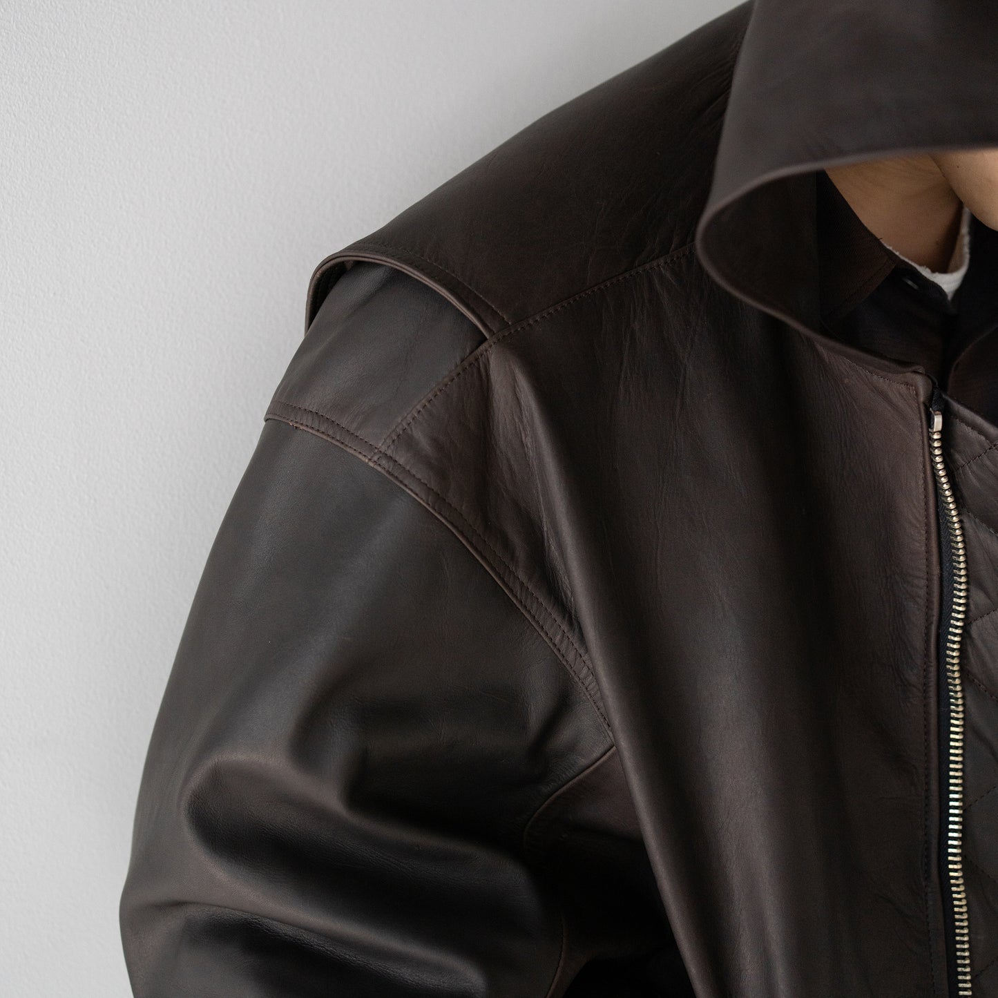 ROTOL/ LEATHER BOMBER JACKET "BLACK"