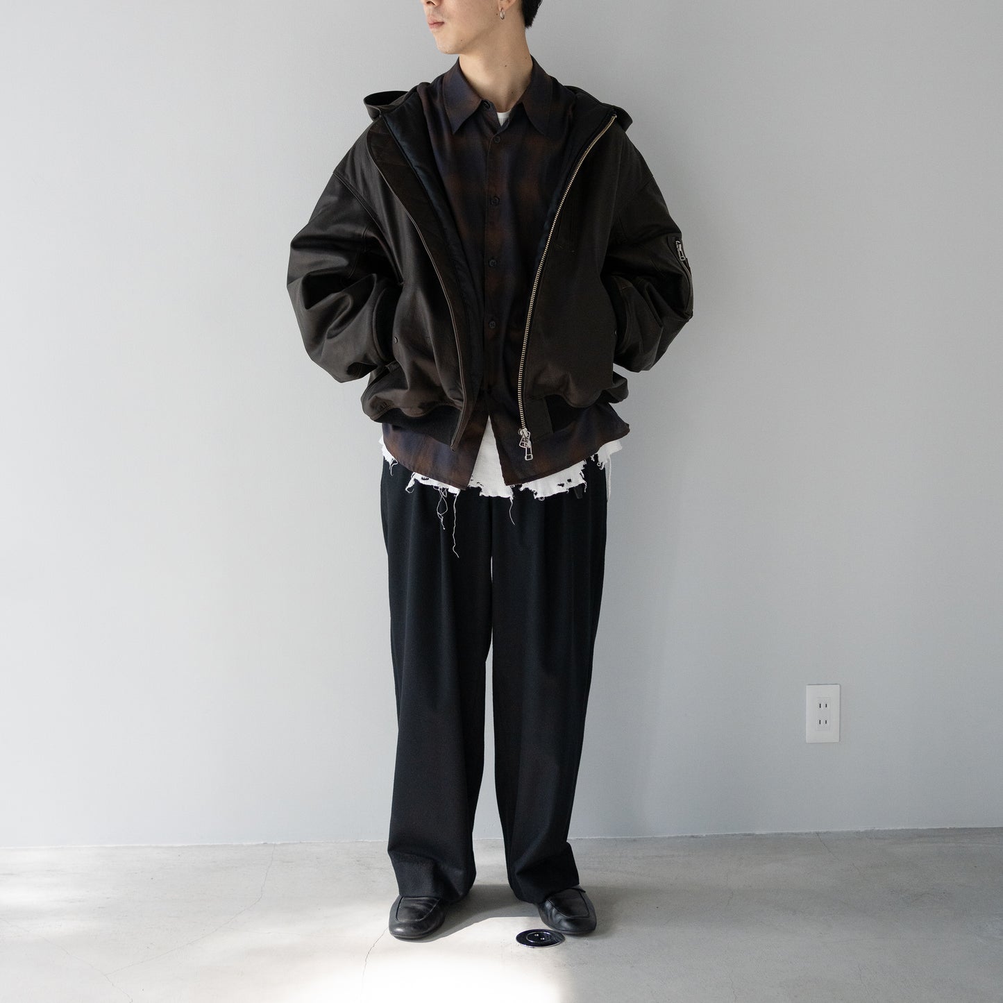 ROTOL/ LEATHER BOMBER JACKET "BLACK"