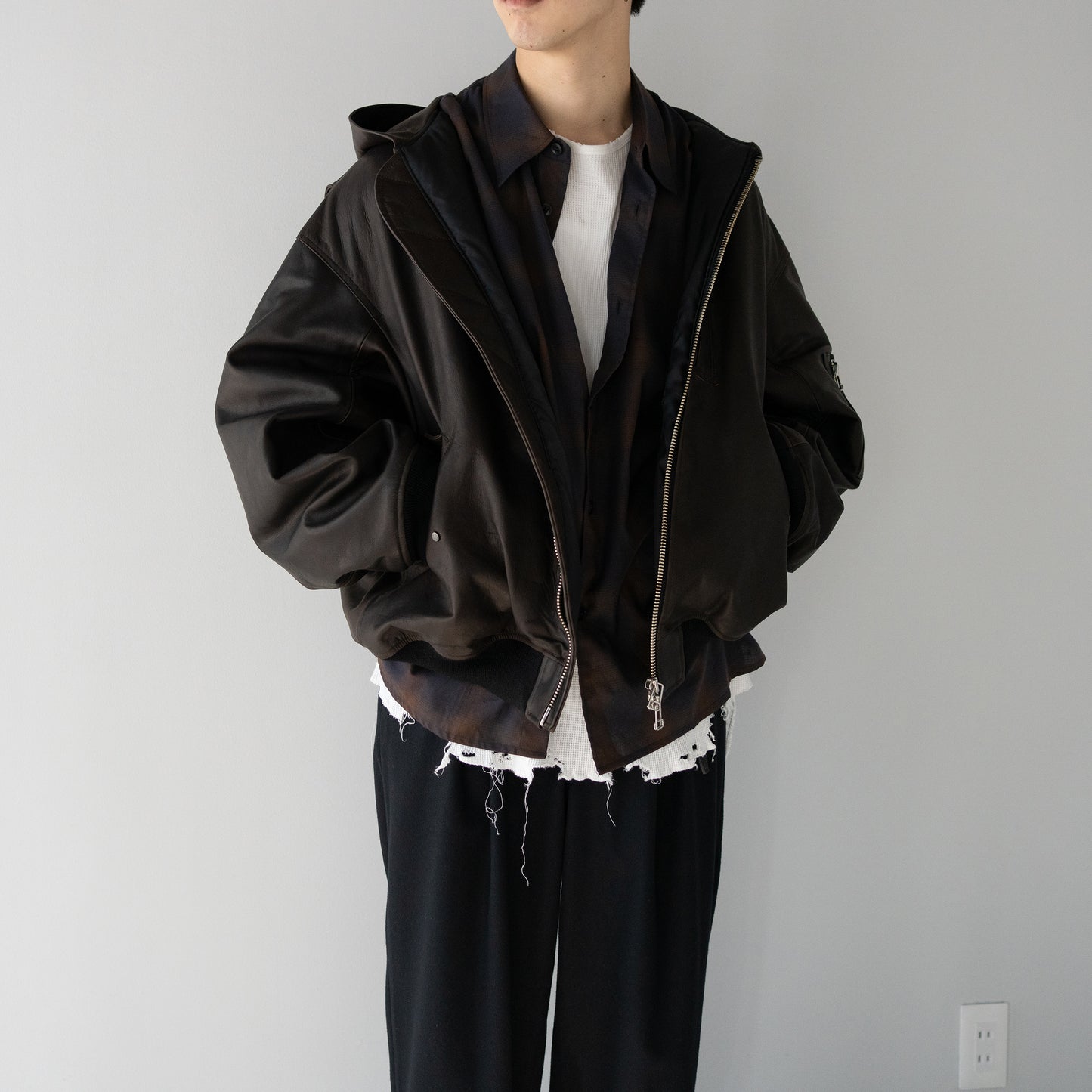 ROTOL/ LEATHER BOMBER JACKET "BLACK"
