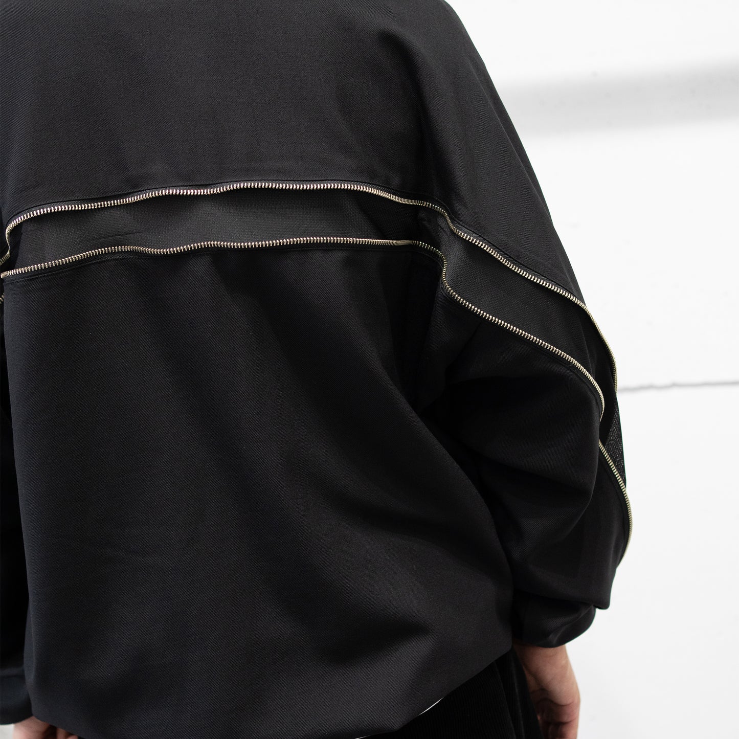 ROTOL/ HALF ZIP PULLOVER "BLACK"