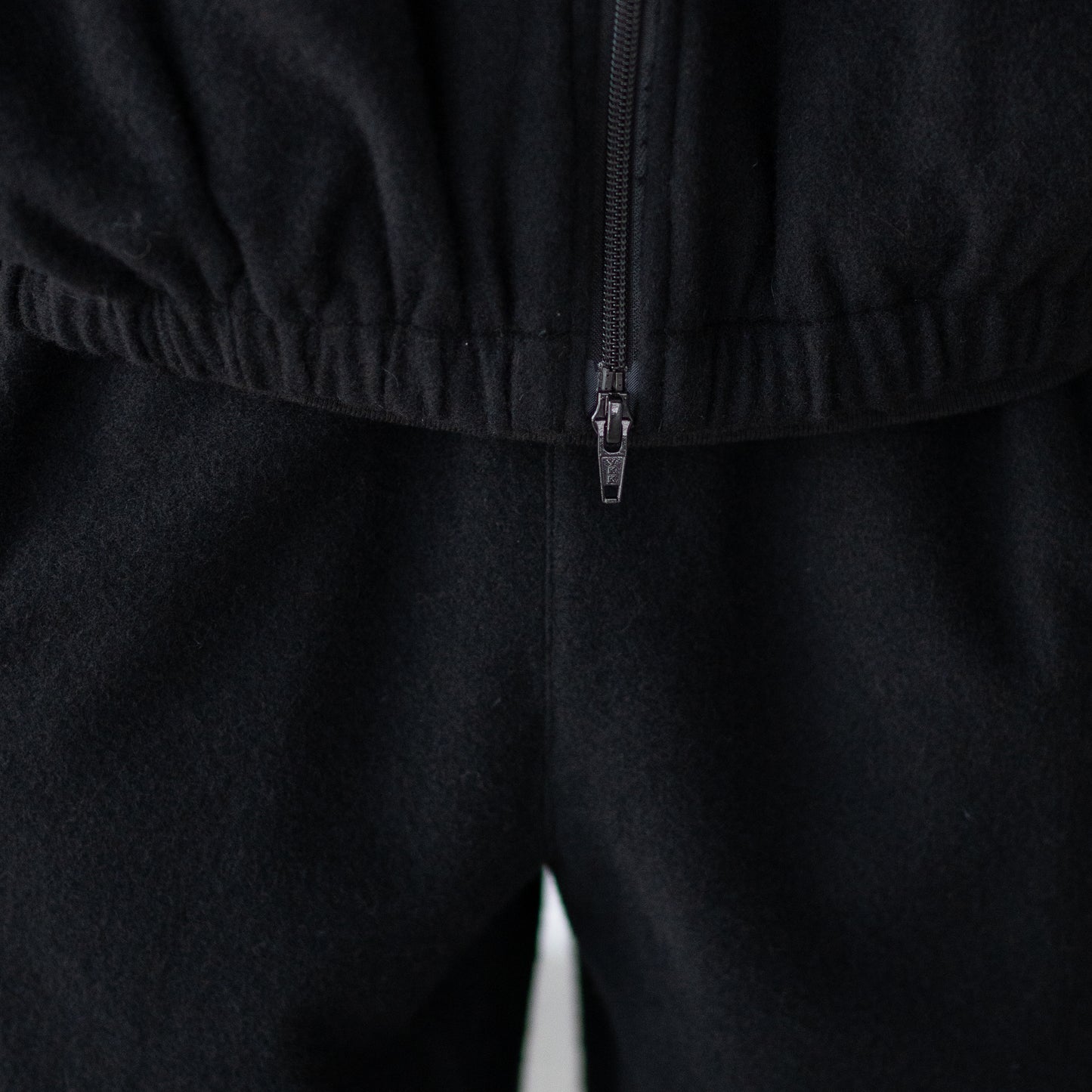 ssstein/ WOOL/CASHMERE FLEECE EASY TWIST TROUSERS "BLACK"
