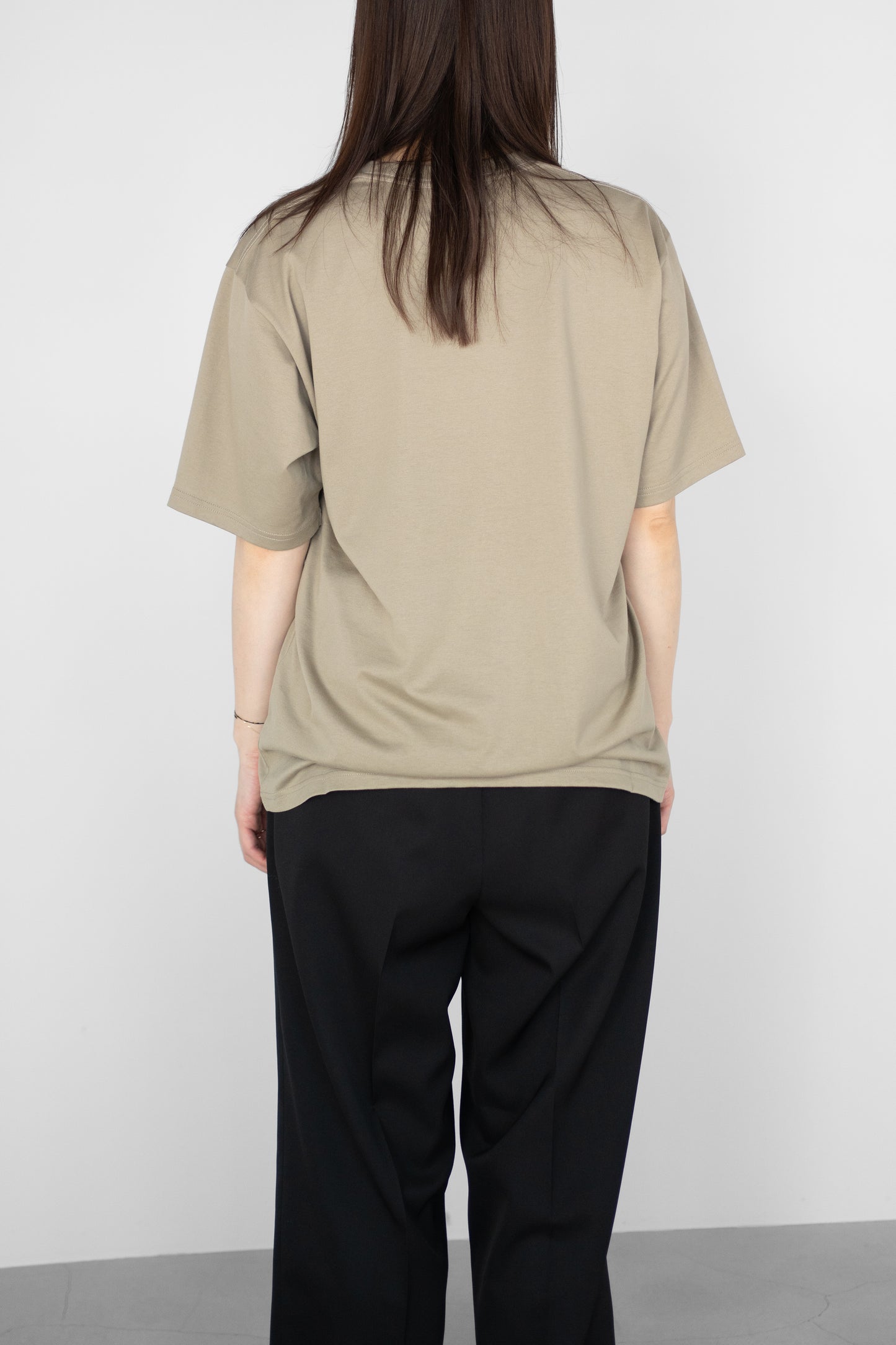 ssstein/ SUVIN COTTON BASIC TEE "KHAKI"