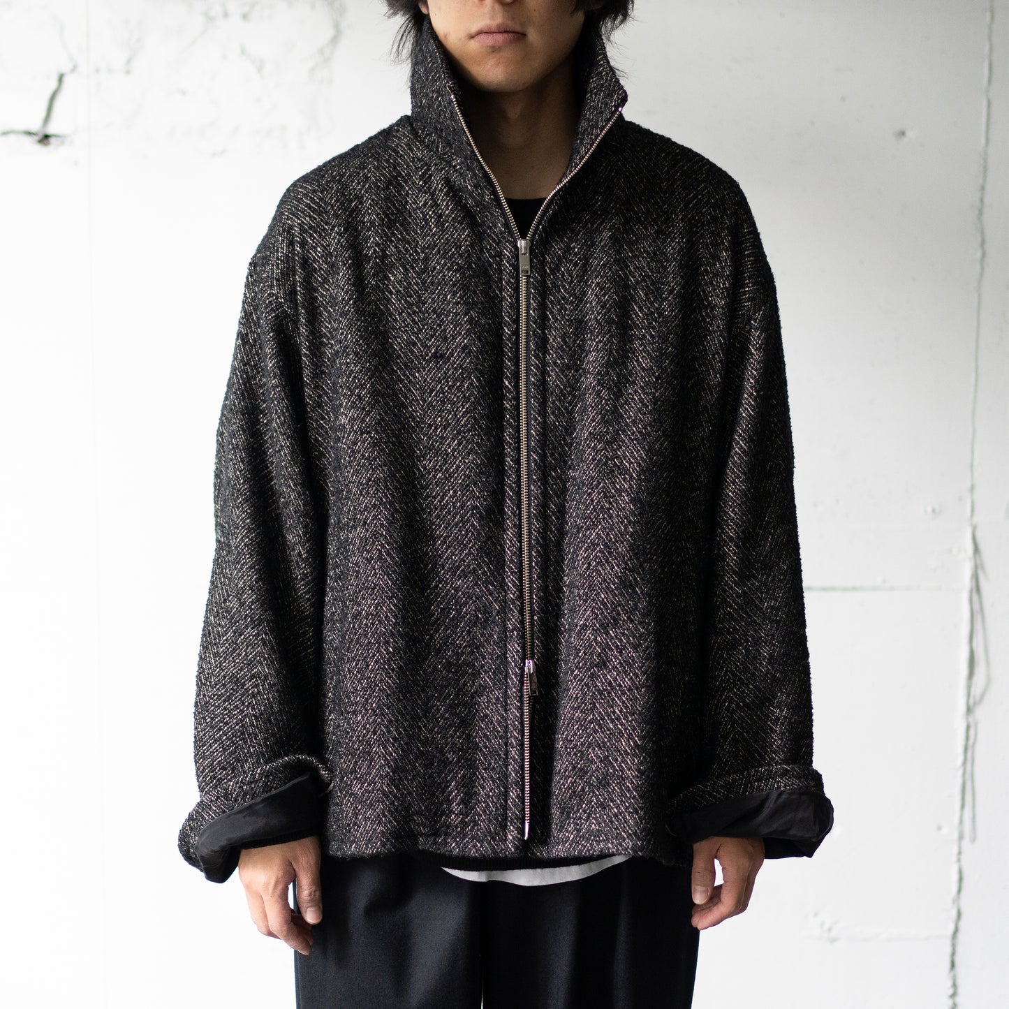 YOKE/ TWEED STAND COLLAR ZIP BLOUSON "BLACK"