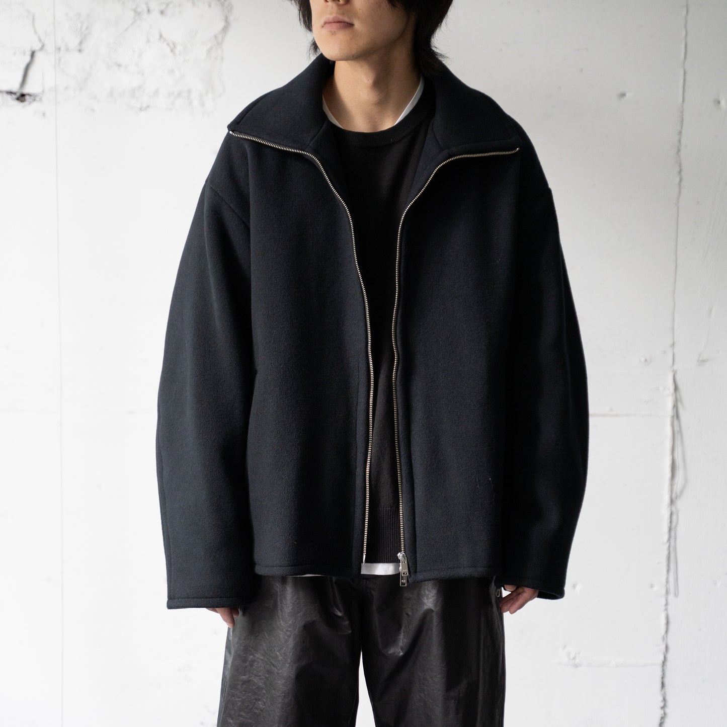 YOKE/ MELTON STAND COLLAR ZIP BLOUSON "BLACK"