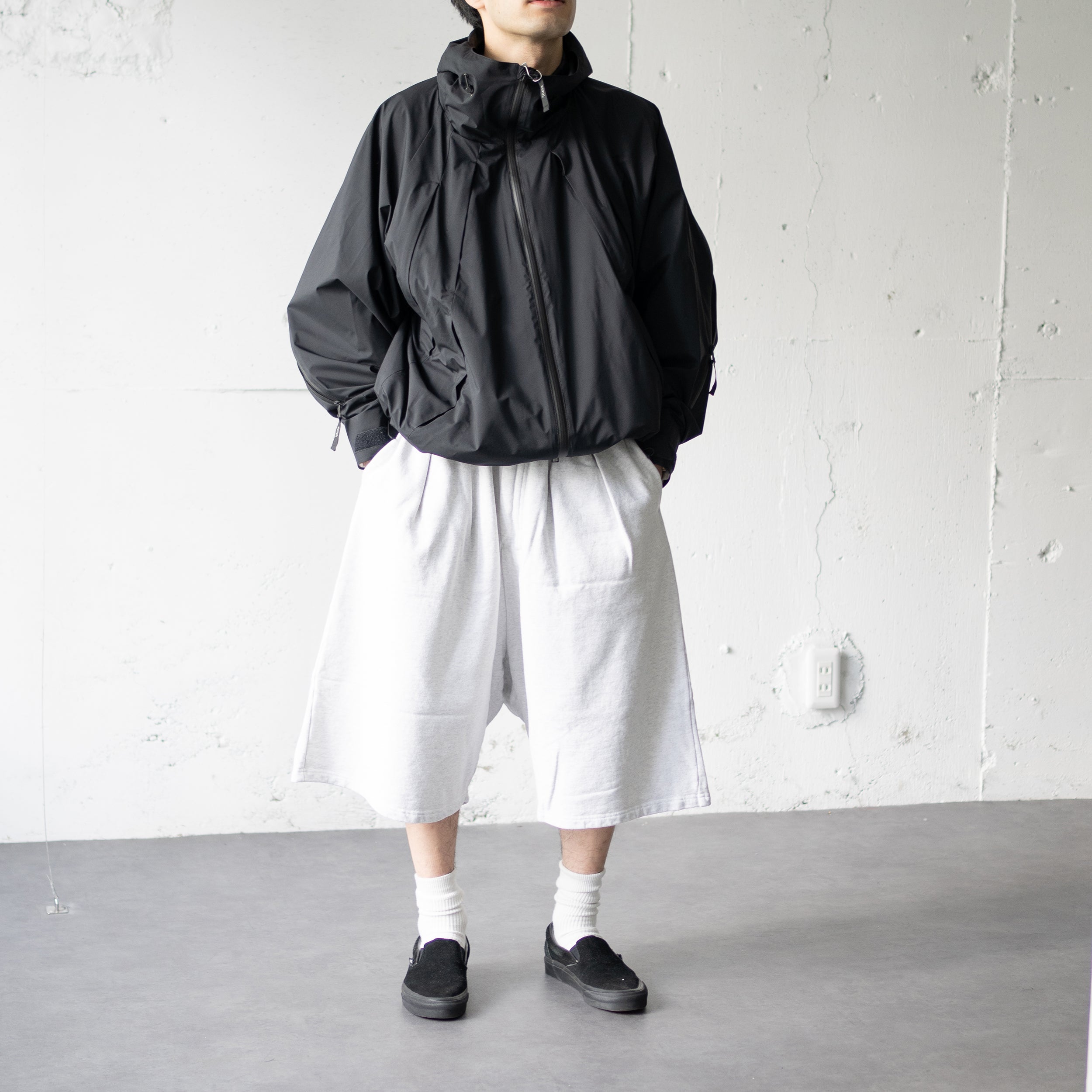 3/4 TUCK SWEAT SHORTS(ASH GRAY)