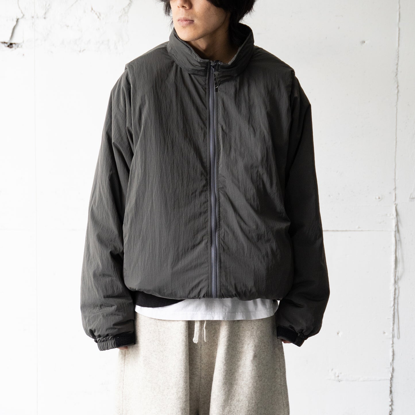 YOKE/ DETACHABLE MILYTARY BLOUSON "CHARCOAL"