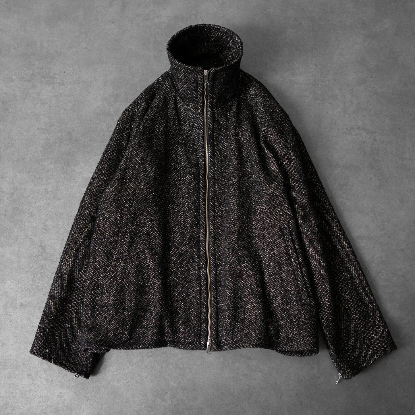 YOKE/ TWEED STAND COLLAR ZIP BLOUSON "BLACK"