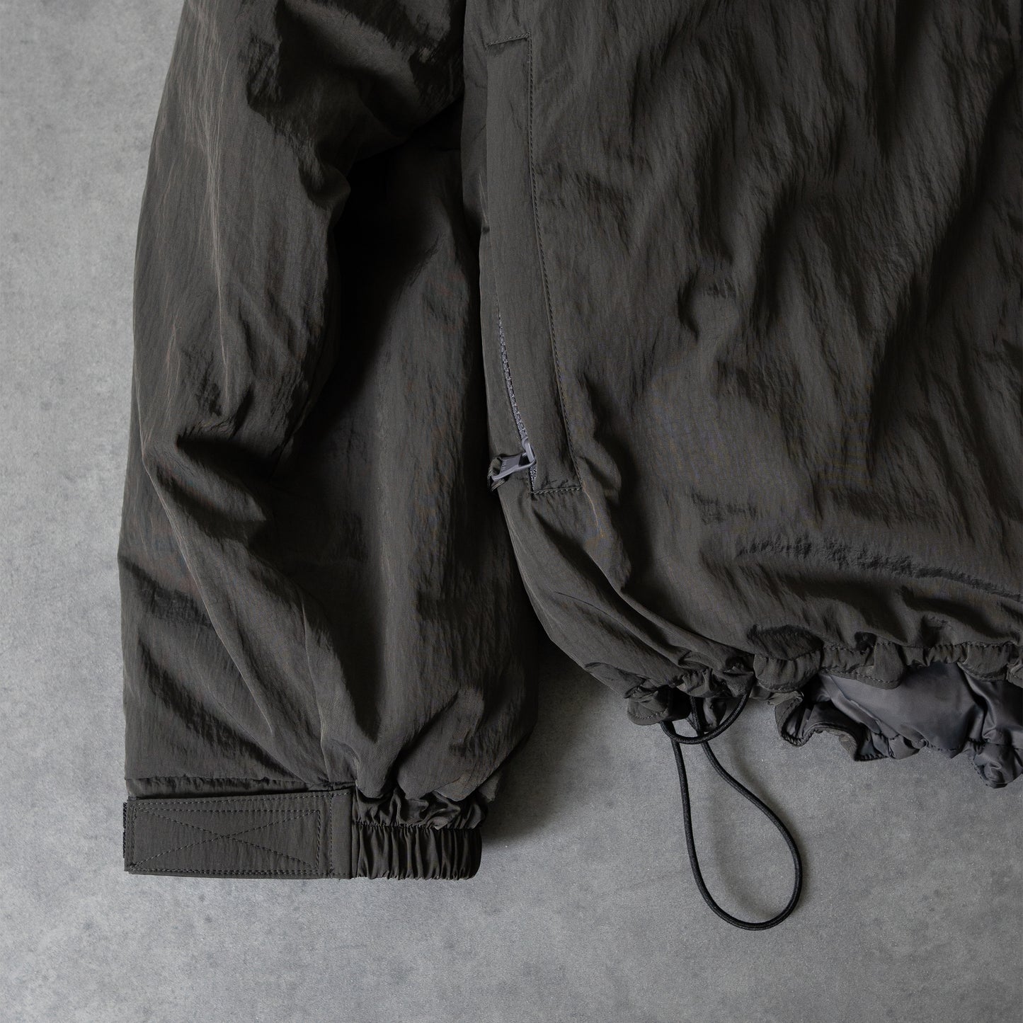 YOKE/ DETACHABLE MILYTARY BLOUSON "CHARCOAL"