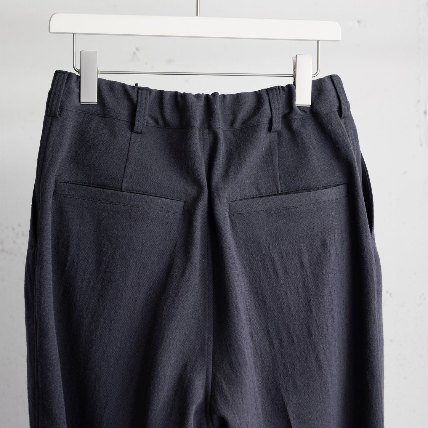 kontor/ 3 PLEAT WOOL PANTS "GREY"