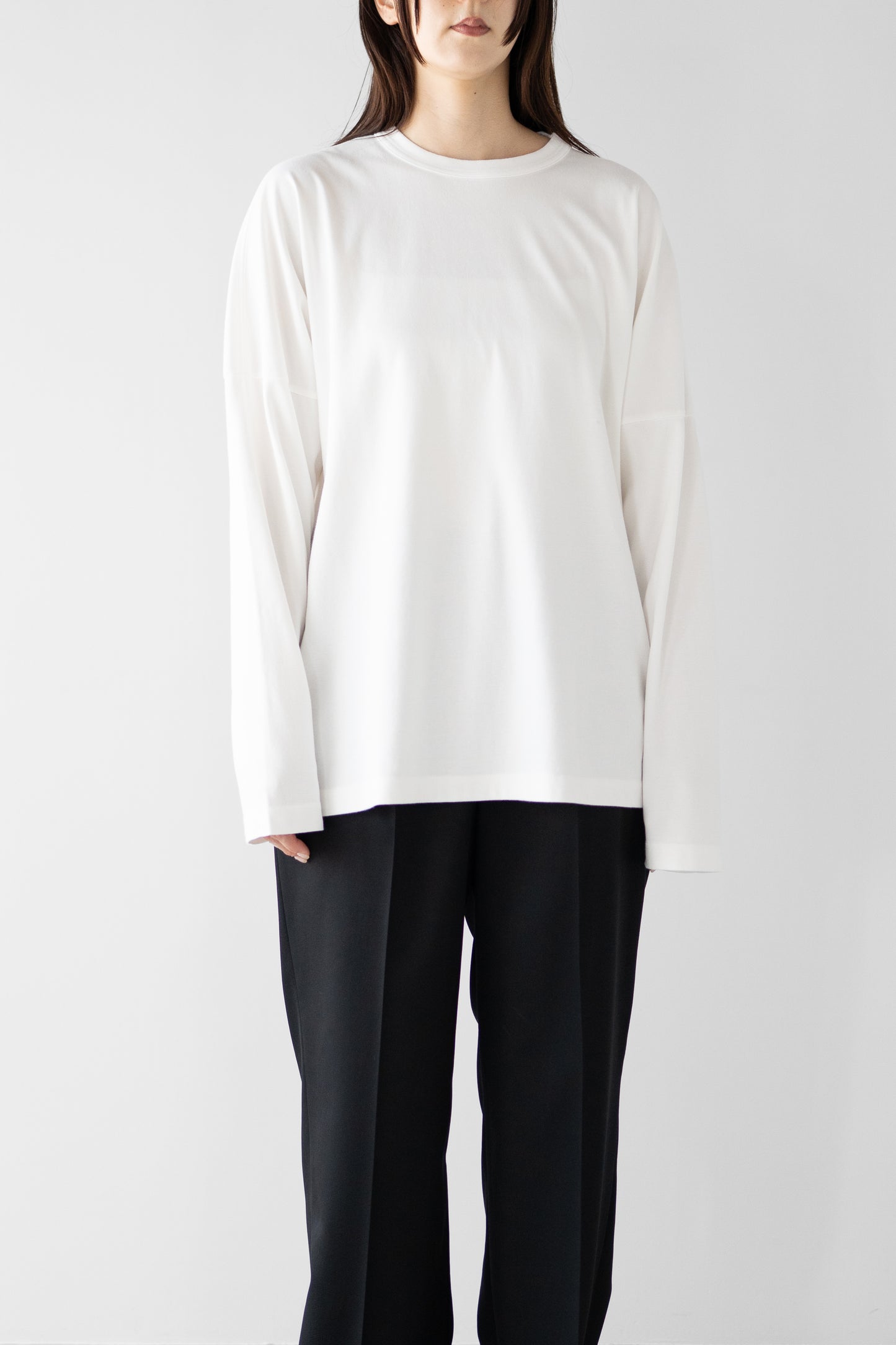 O- /  FLAT - L/S "White"