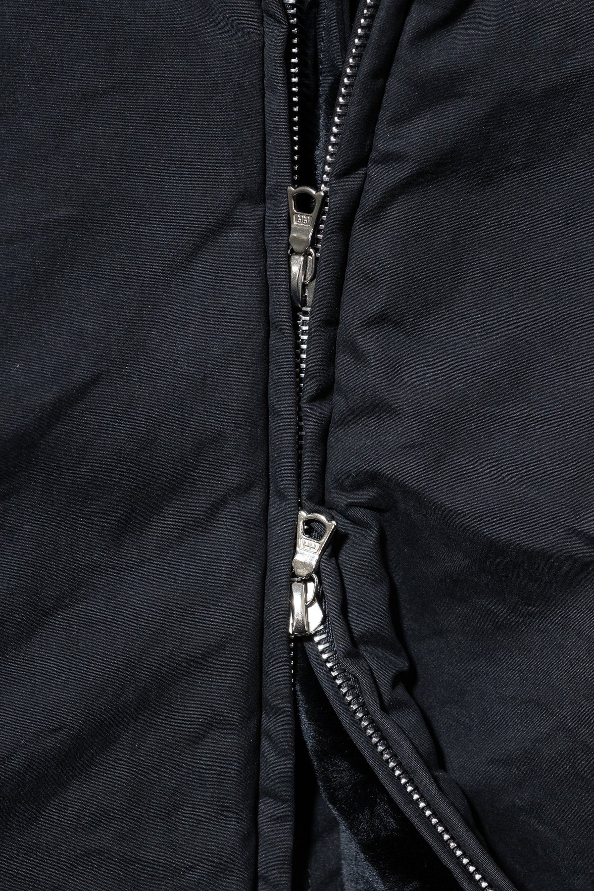 ssstein/ MOUTON INNER REVERSIBLE PADDED JACKET "BLACK"