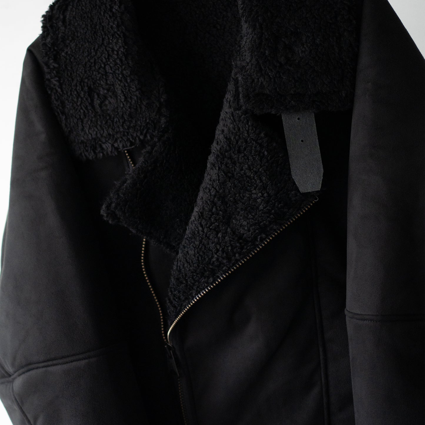 ANCELLM / VEGAN LEATHER BOA ZIP JACKET "BLACK"