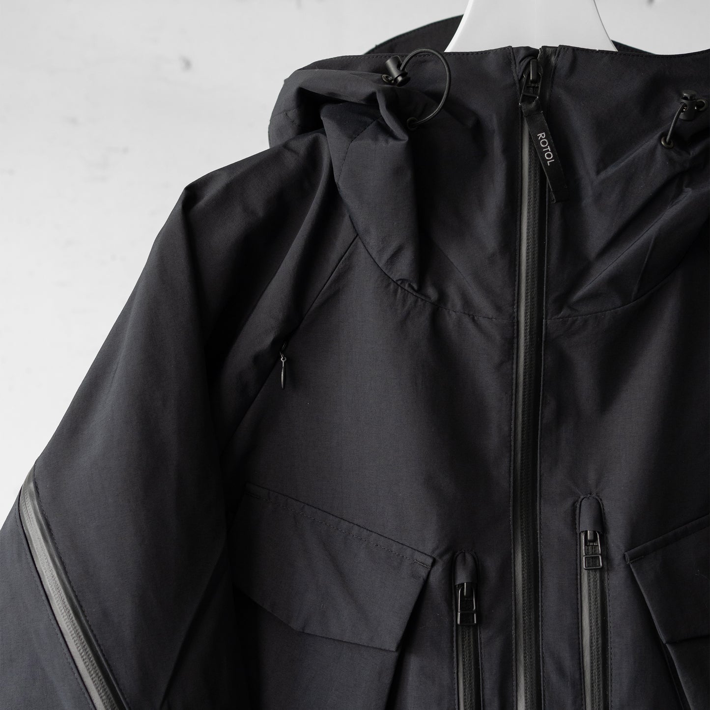 ROTOL/ VENTILATION SHELL PARKA "BLACK"