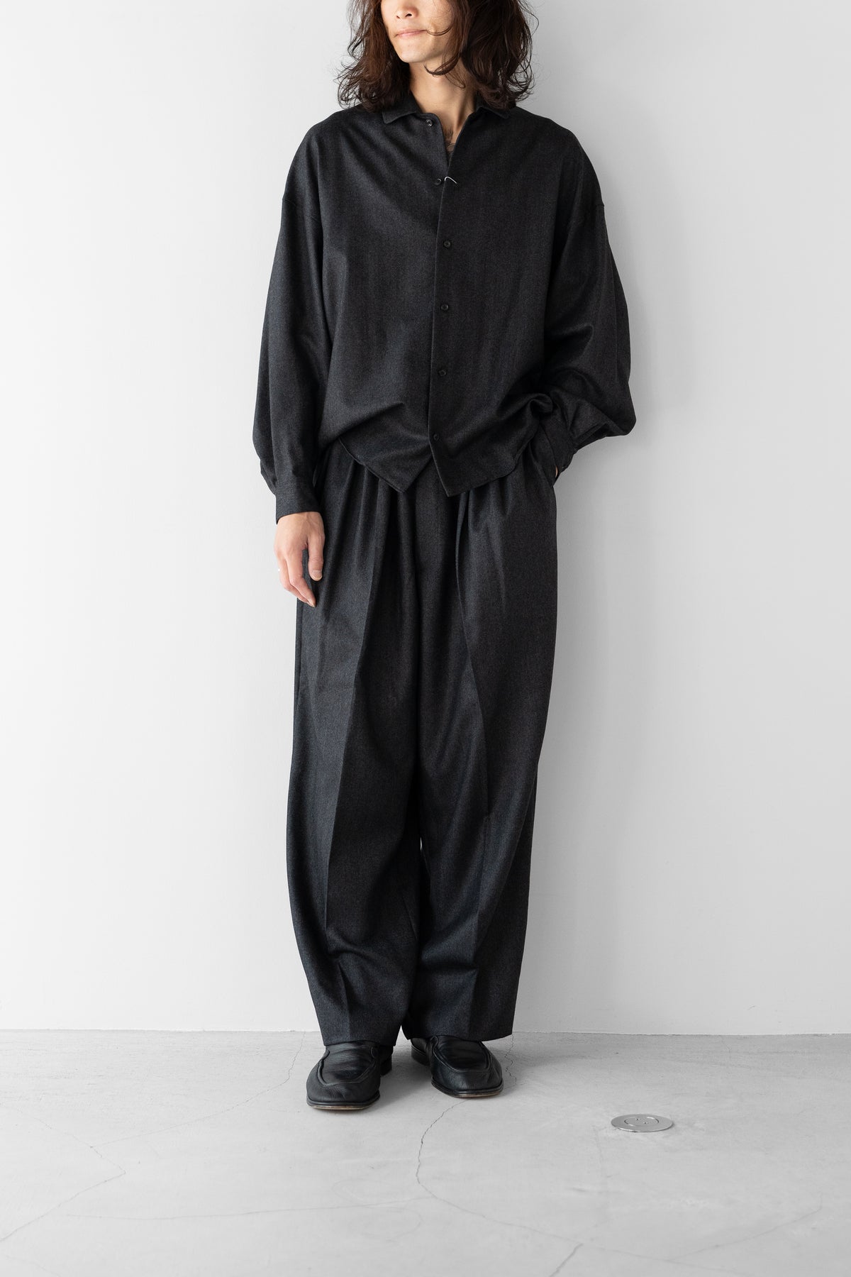 nonnotte/ Draping Five-Tuck Wide Trousers "Charcoal Top"