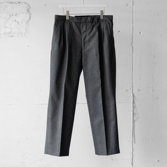 FARAH/ Two Tuck Side Adjustable Pants "C.Grey"