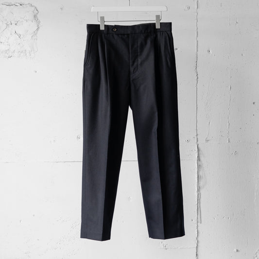 FARAH/ Two Tuck Side Adjustable Pants "Navy"