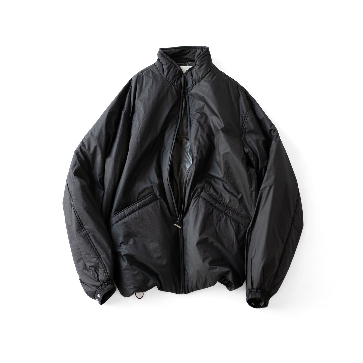 paratrait/ MEMBRANE SHELL PUFF BLOUSON "BLACK"