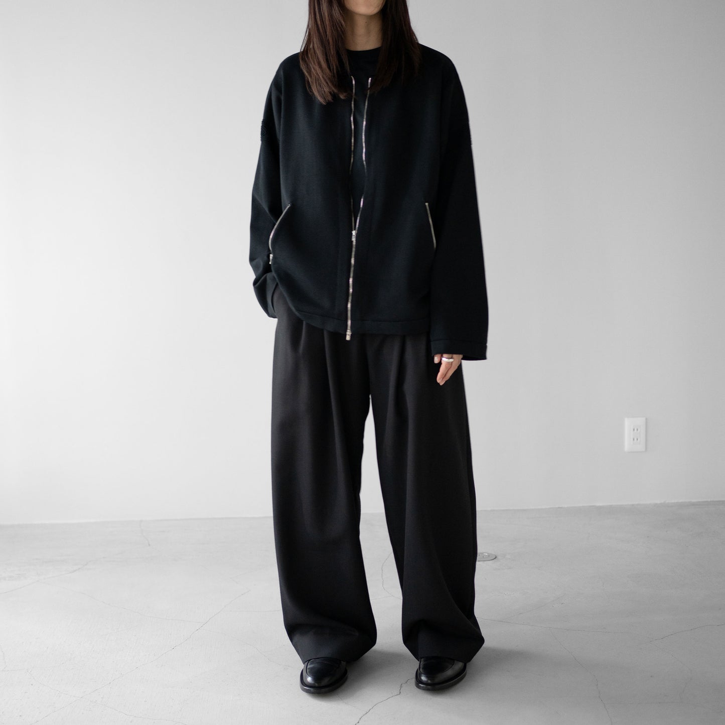 YASHIKI / -ex- Zip up knit blouson "BLACK"