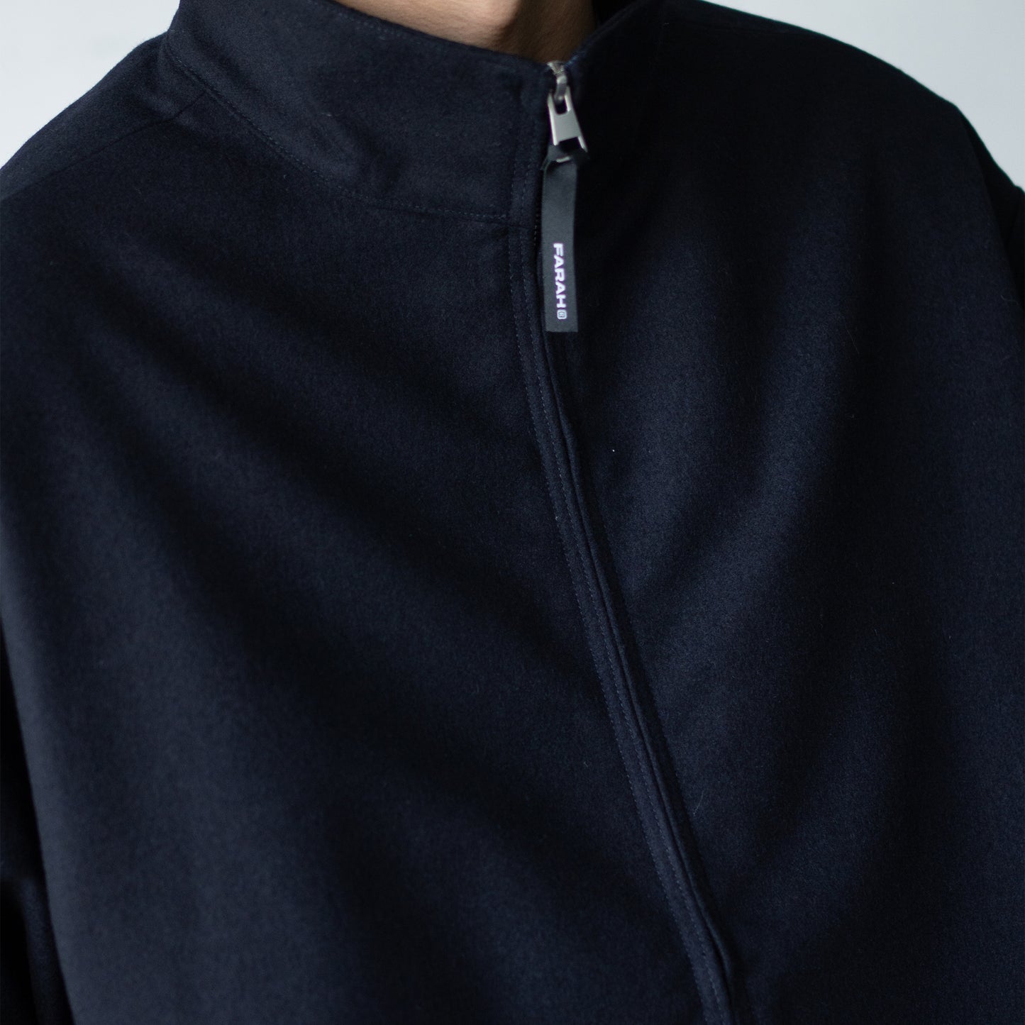 FARAH/ Stand Collar Zip Up Blouson "Navy"