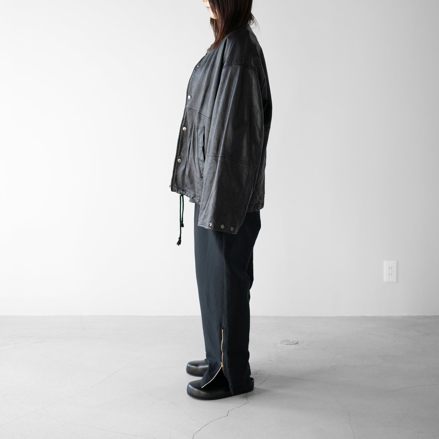 barbell object / leather ns jkt "fade black"