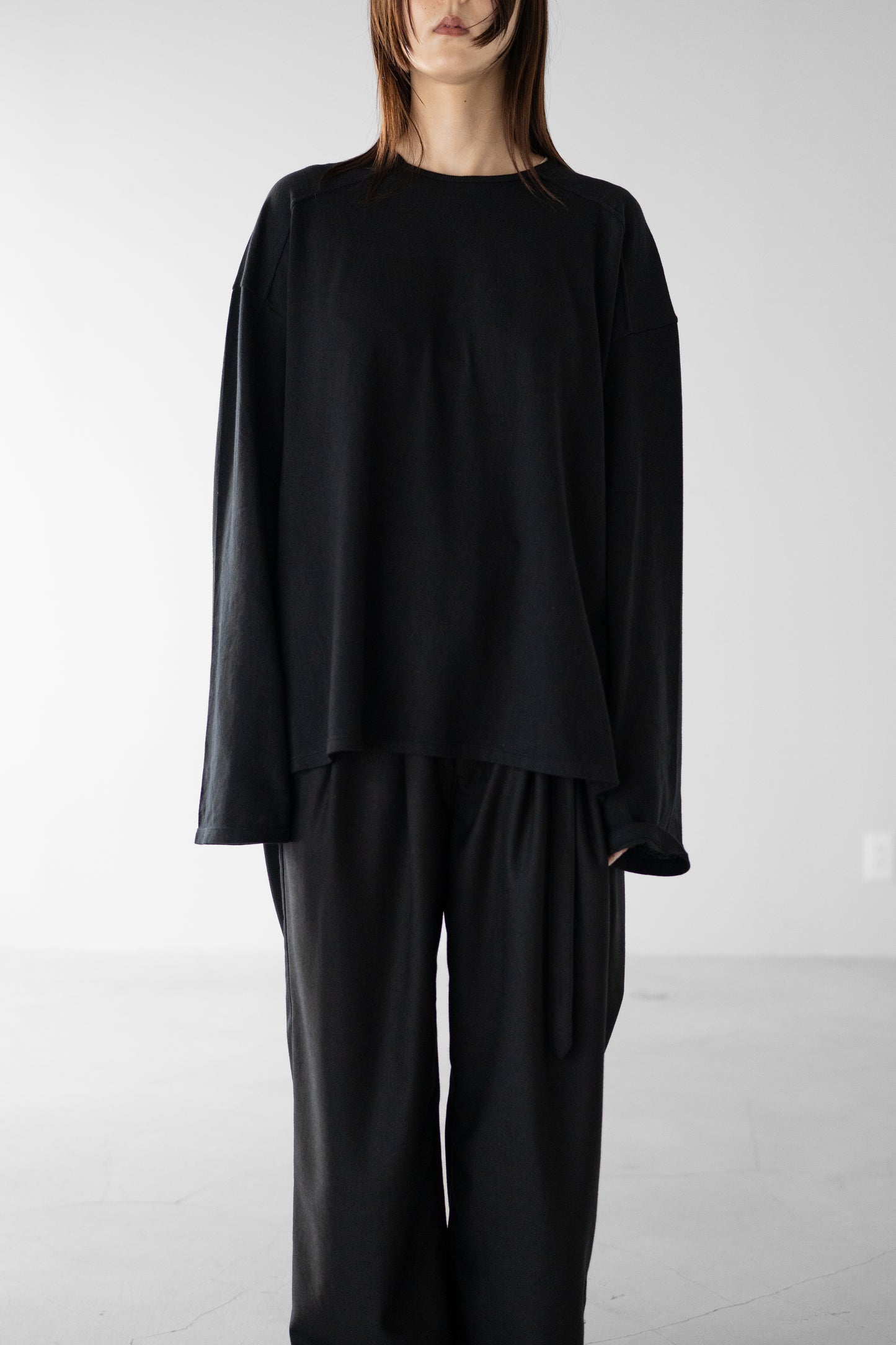 ANCELLM / C/R LS T-SHIRT "BLACK"