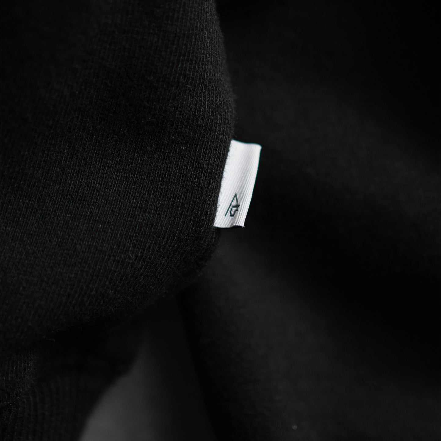 Attic / Sweat shirt "BLK"