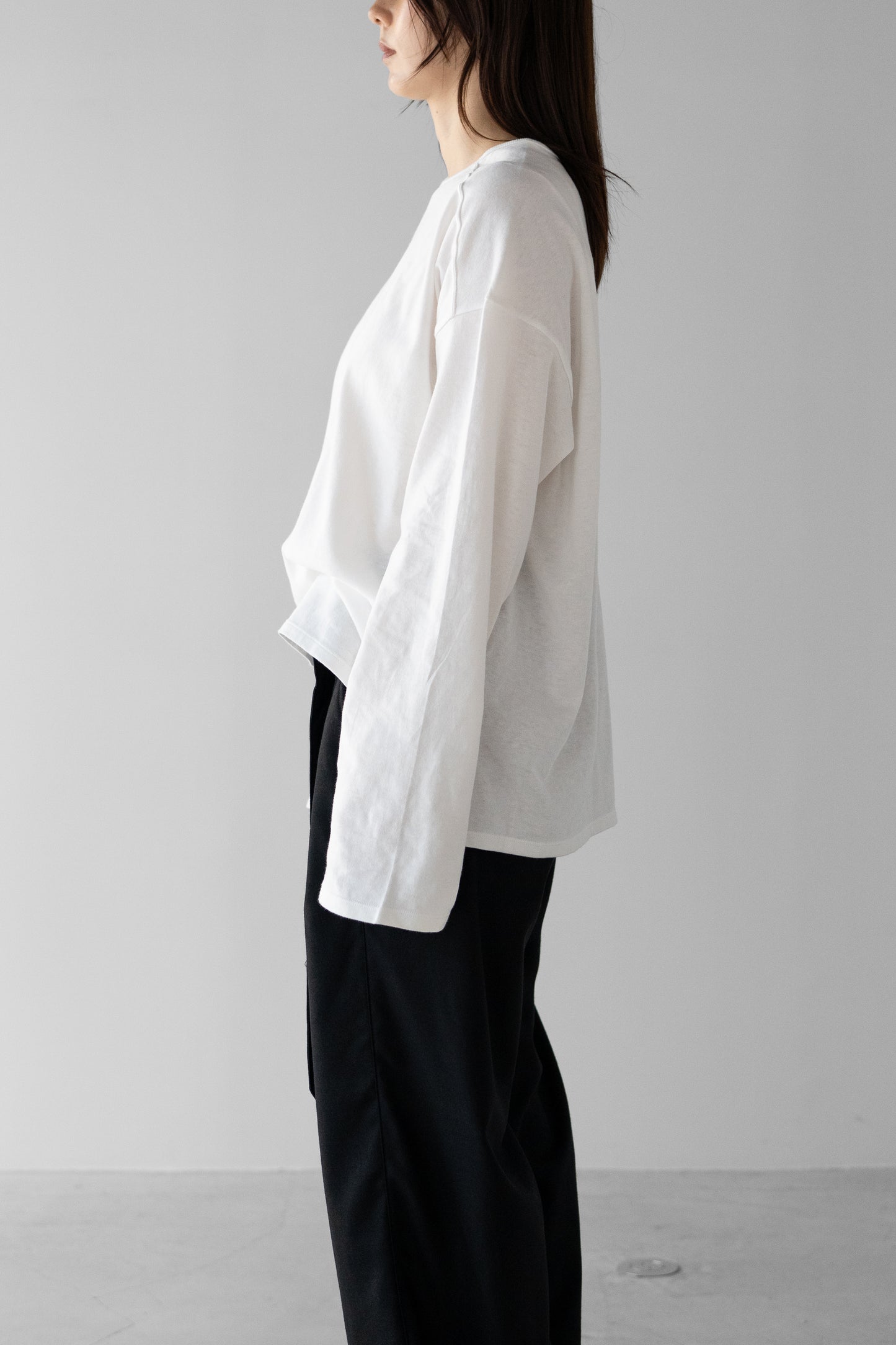 ANCELLM / C/R LS T-SHIRT "WHITE"
