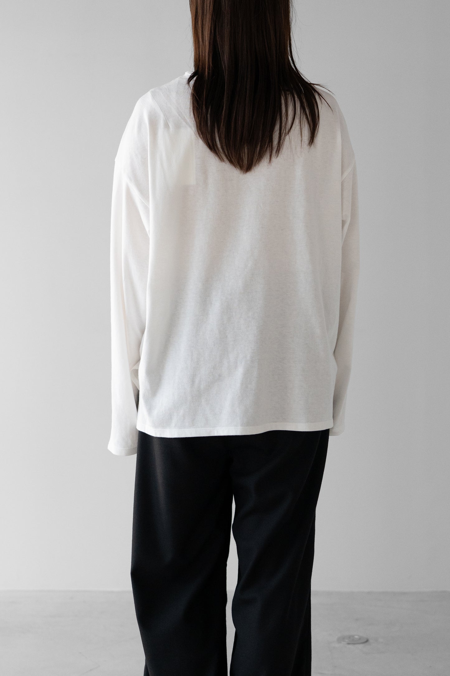 ANCELLM / C/R LS T-SHIRT "WHITE"