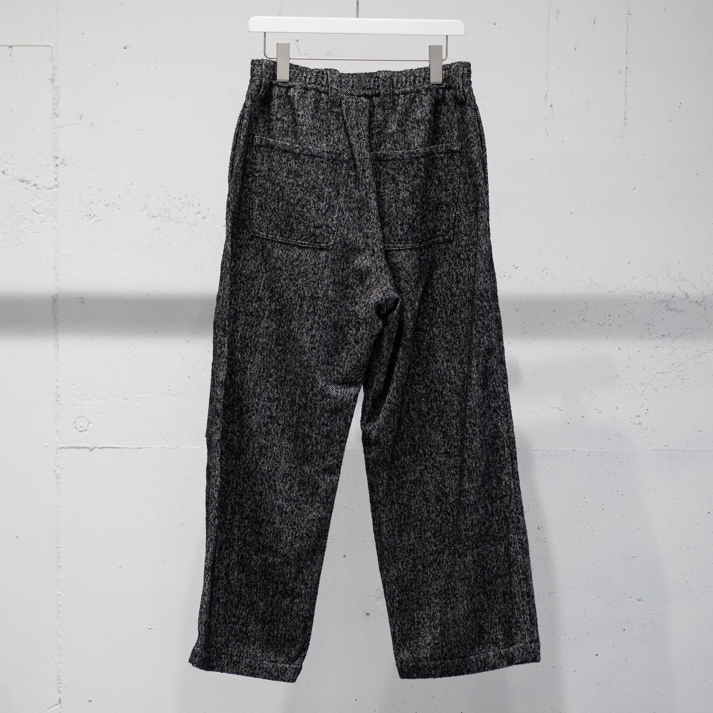 ENCOMING/ PULLCORD POCKETS TROUSER "GREY"