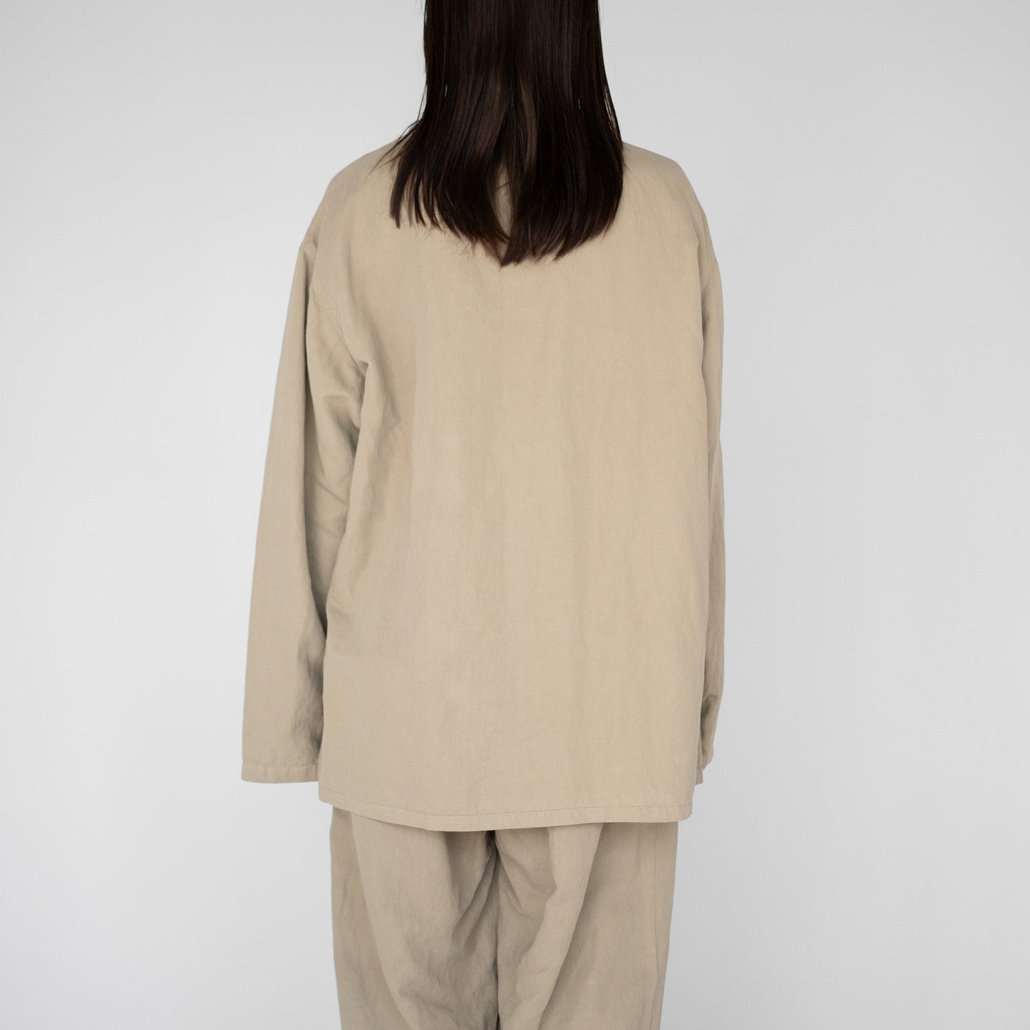 barbell object / belted jkt "beige"