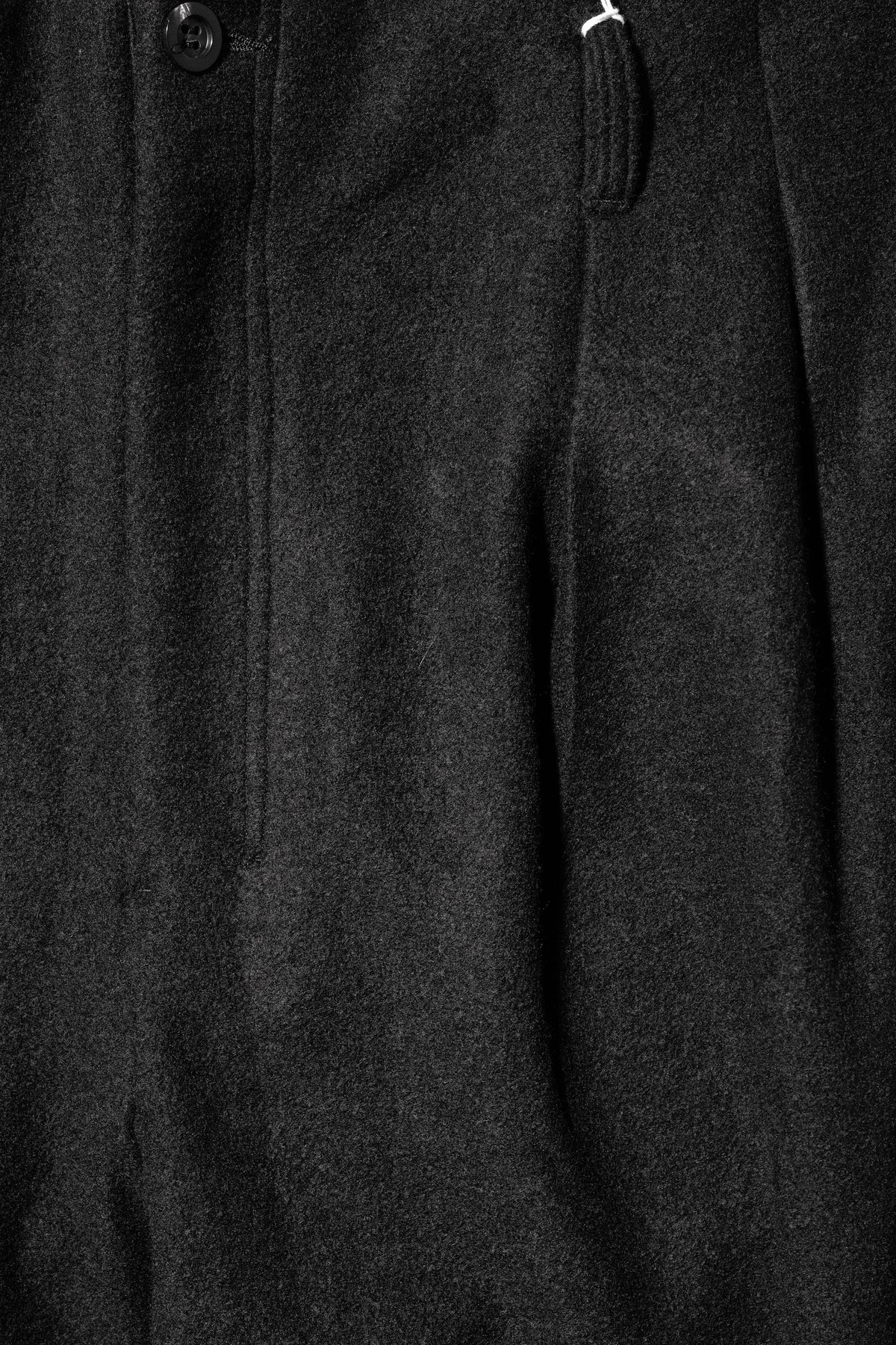 ANCELLM / WOOL CUT SLACKS "BLACK"