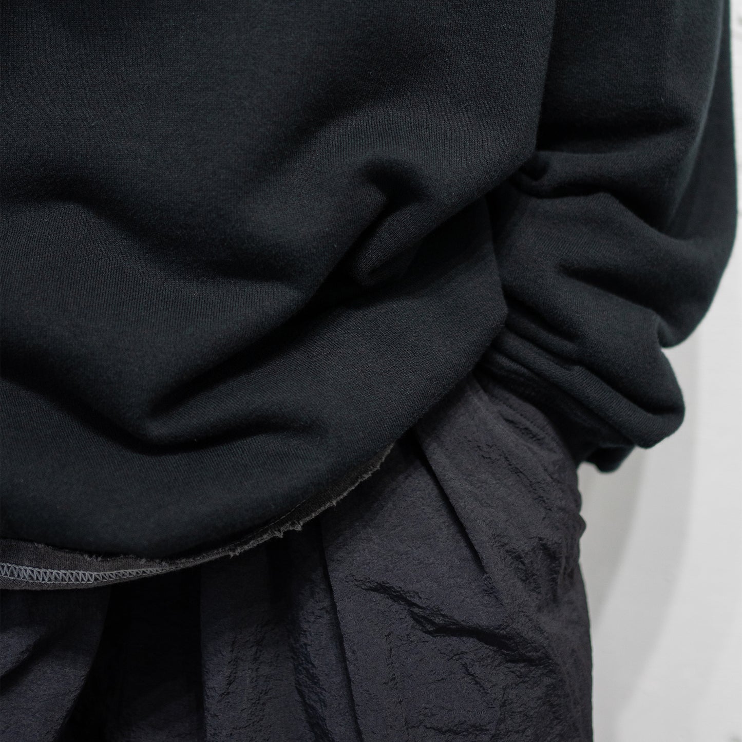 Attic / Sweat shirt "BLK"