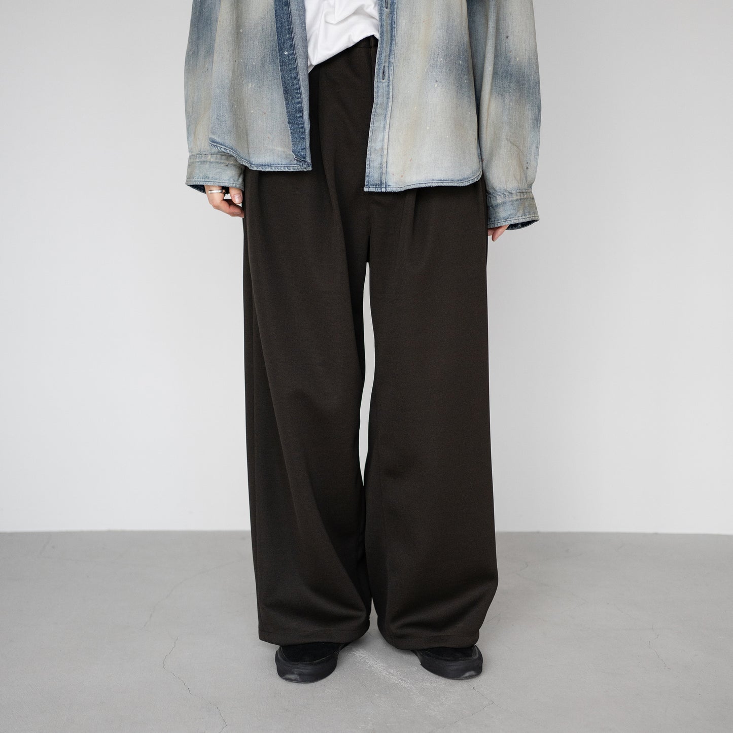 ANCELLM / TRACK WIDE PANTS "BROWN"