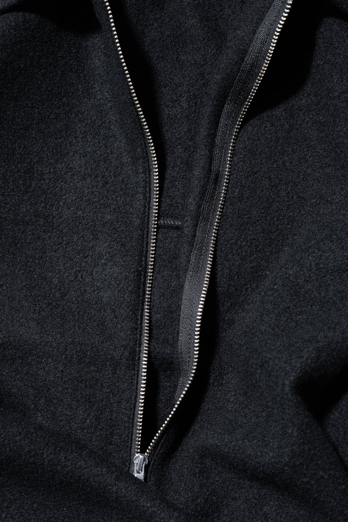 ANCELLM / WOOL PULL OVER SHIRT "BLACK"