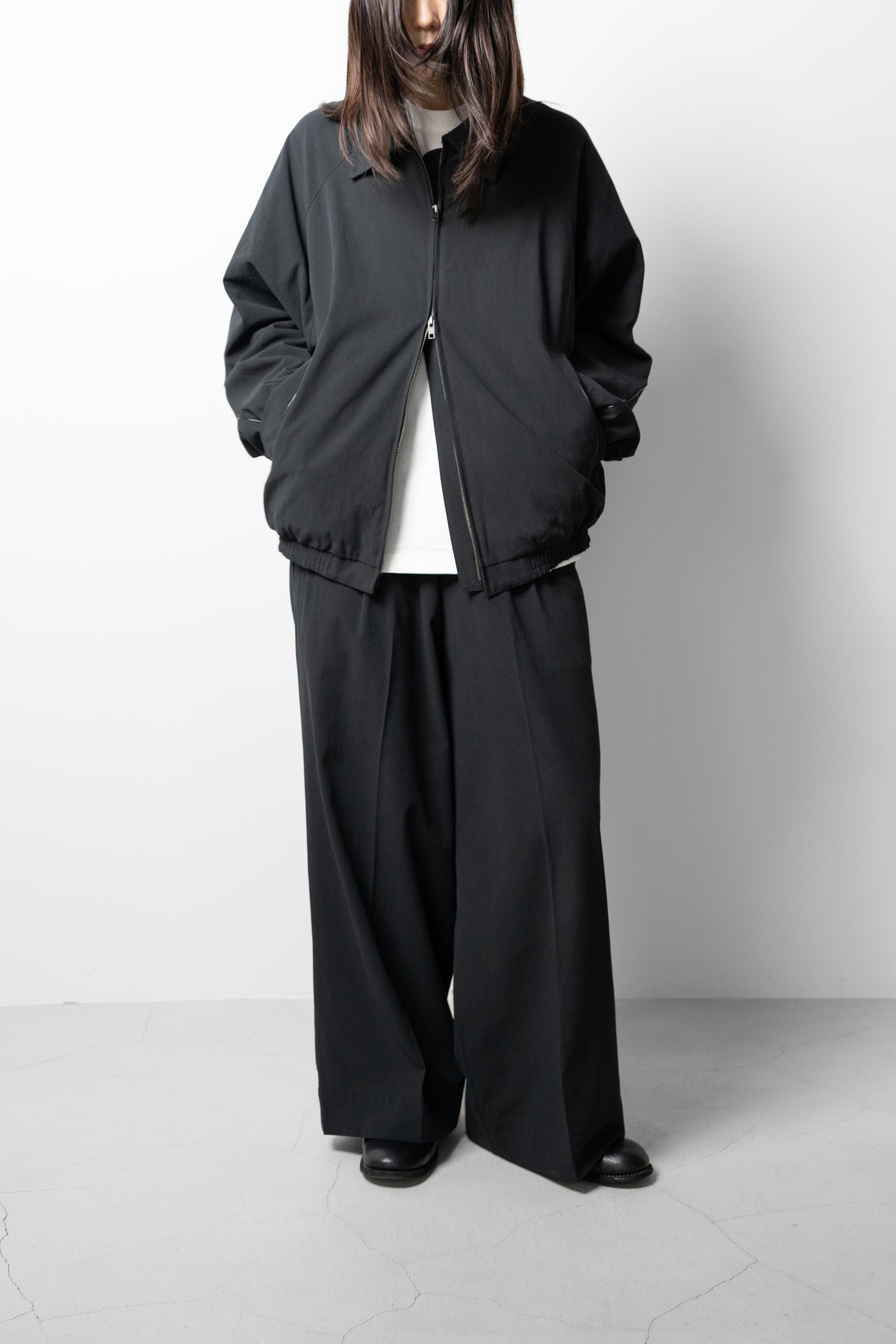 Antwort / LEATHER PIPED COTTON GABARDINE JACKET "BLACK"