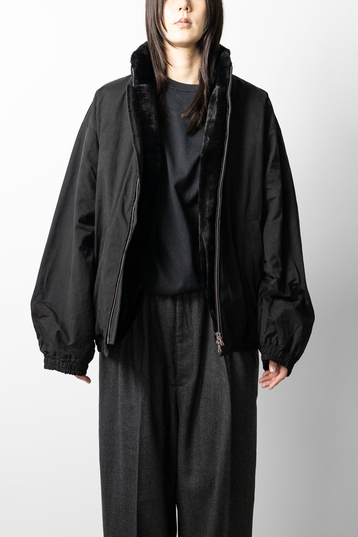 ssstein/ MOUTON INNER REVERSIBLE PADDED JACKET "BLACK"