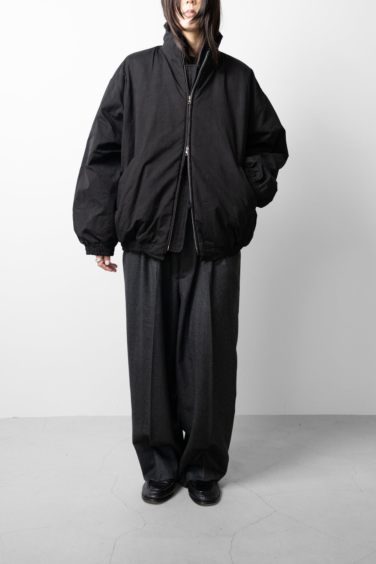 ssstein/ MOUTON INNER REVERSIBLE PADDED JACKET "BLACK"