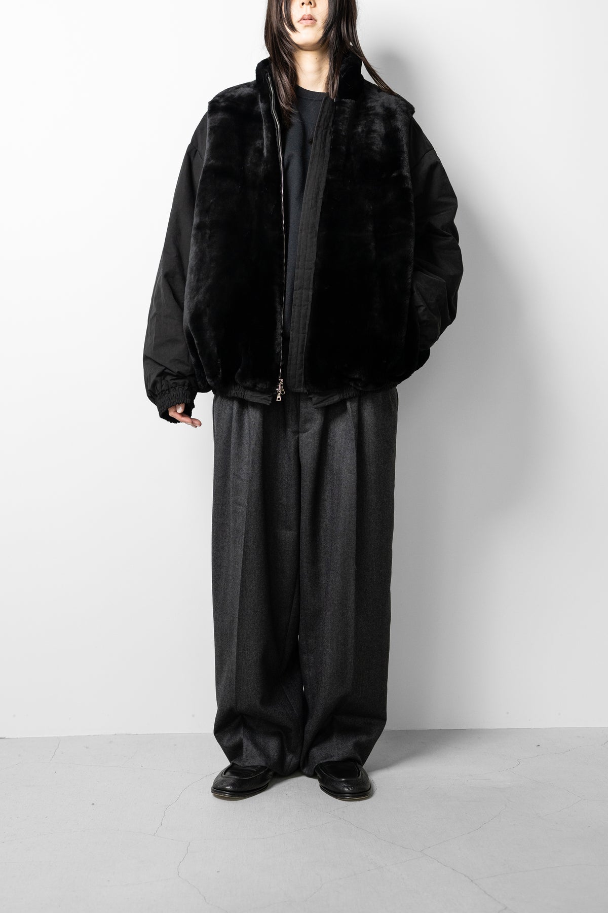 ssstein/ MOUTON INNER REVERSIBLE PADDED JACKET "BLACK"