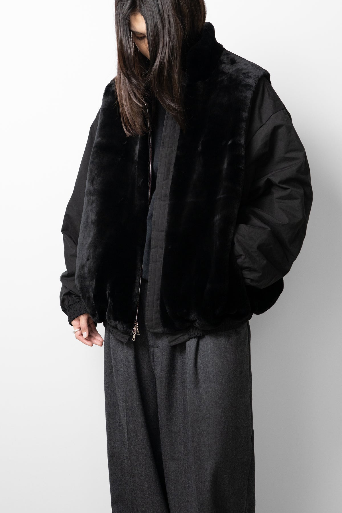 ssstein/ MOUTON INNER REVERSIBLE PADDED JACKET "BLACK"