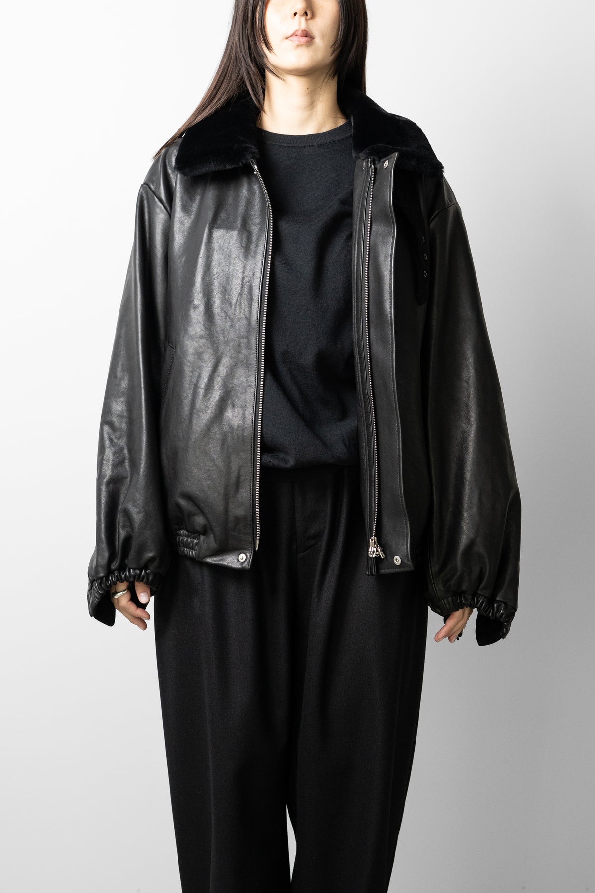 ssstein/ MOUTON COLLAR CALF ZIP JACKET "BLACK"